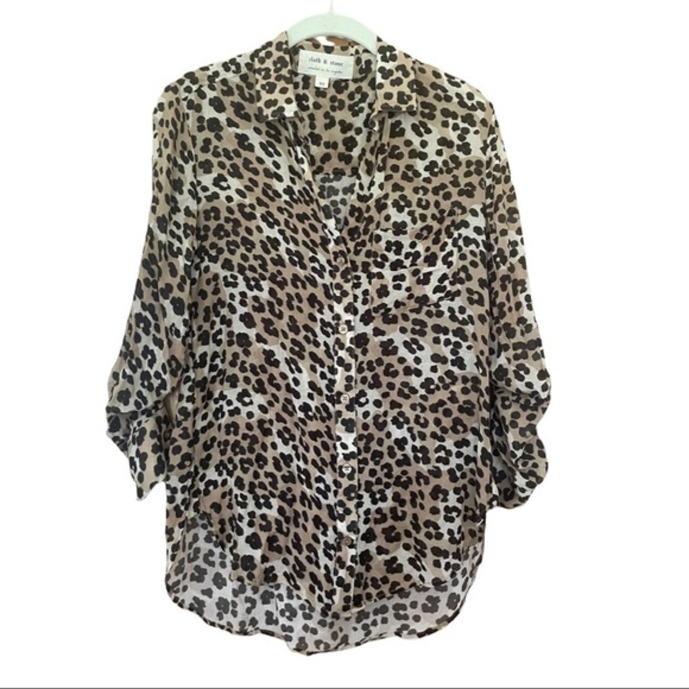 Cloth and Stone leopard blouse XS.